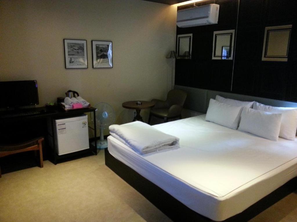 Hi Design Hotel ปูซาน ภายนอก รูปภาพ
