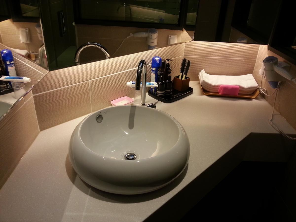 Hi Design Hotel ปูซาน ภายนอก รูปภาพ