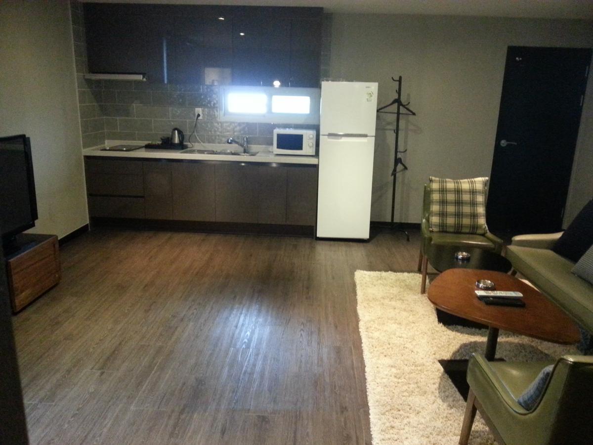 Hi Design Hotel ปูซาน ภายนอก รูปภาพ